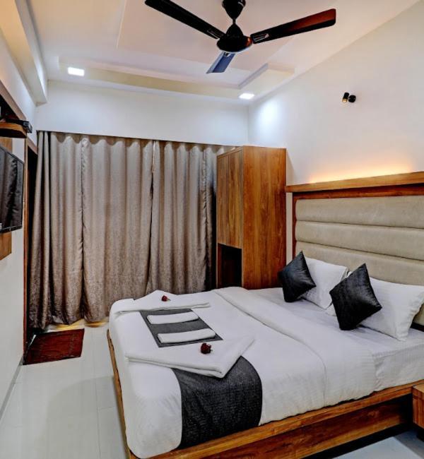 Sun Inn Residency , Νάβι Μουμπάι Εξωτερικό φωτογραφία